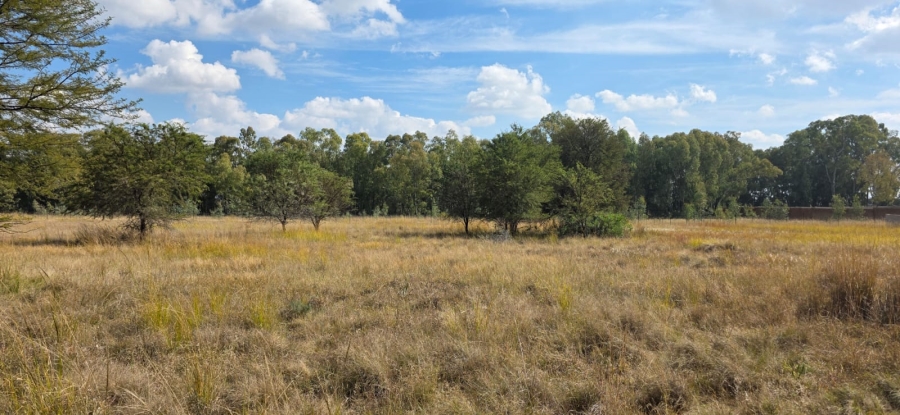 0 Bedroom Property for Sale in Wilkoppies North West